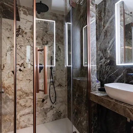 Apartment Youhosty - 2 Bedroom Porta Venezia