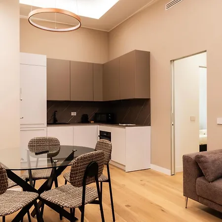 Apartmán Youhosty - 2 Bedroom Porta Venezia *